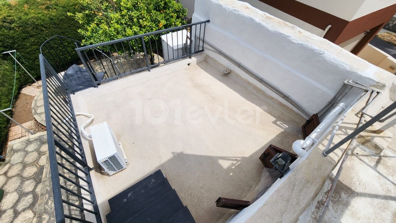 Bungalow For Sale in Alsancak, Kyrenia