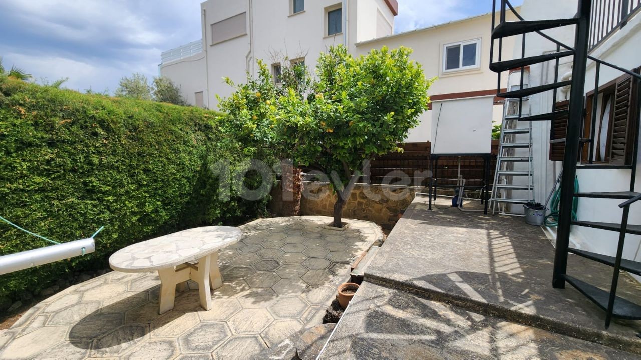 Bungalow For Sale in Alsancak, Kyrenia