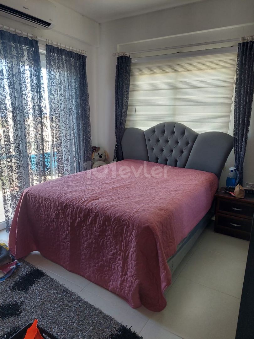 Spacious 2 bedroom apartment in Kyrenia /Alsancak