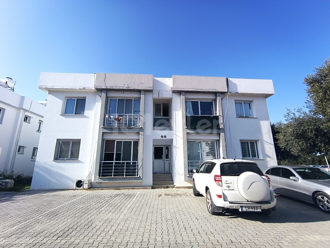 Girne Zeytinlik bolgesinde eşyalı daire