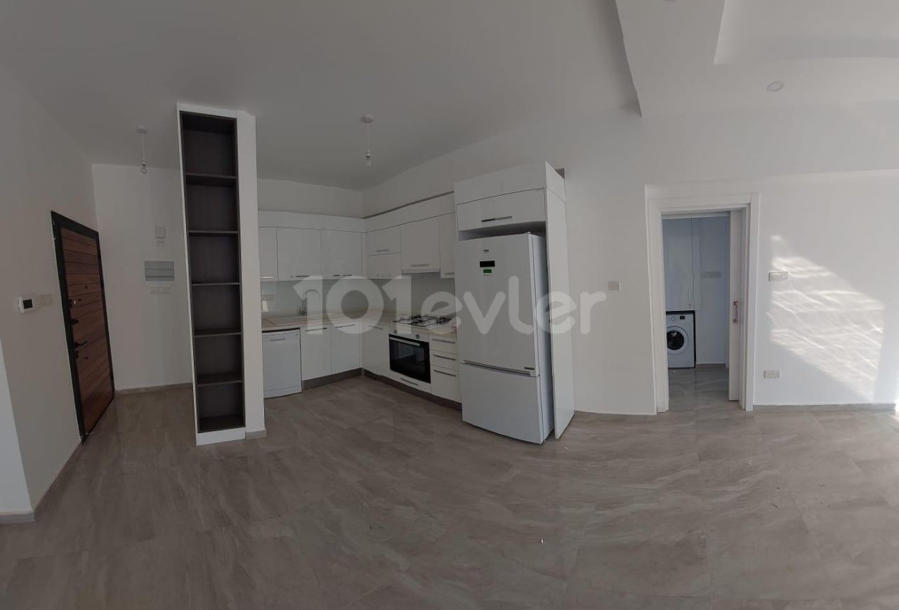 Lefkoşa Merkezde Kiralık 2+1 Yeni Daire 