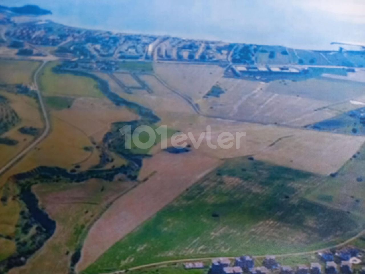 LAND FOR SALE IN İSKELE