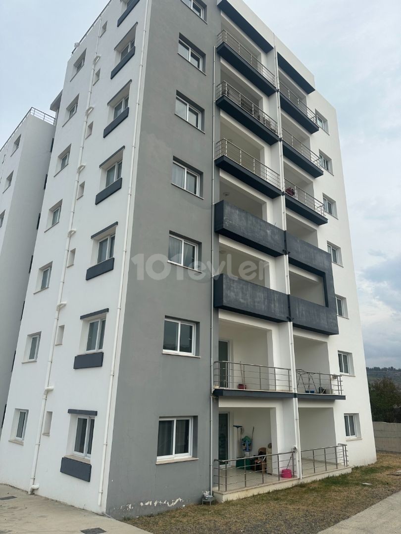 2+1 FURNISHED FLAT FOR SALE NEAR THE UNIVERSITY OF LEFKE