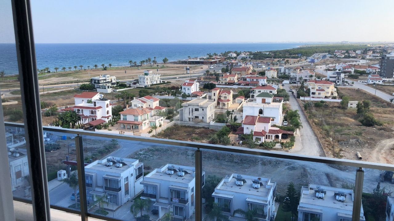 FULLY FURNISHED 1+0 FLAT FOR SALE IN NORTH CYPRUS İSKELE LONG BEACH AREA