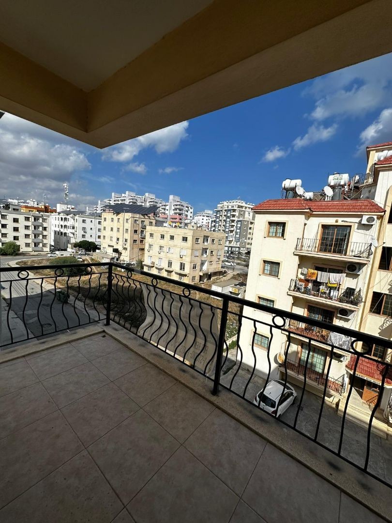 FULLY FURNISHED 3+1 FLAT FOR SALE IN FAMAGUSTA, NORTH CYPRUS