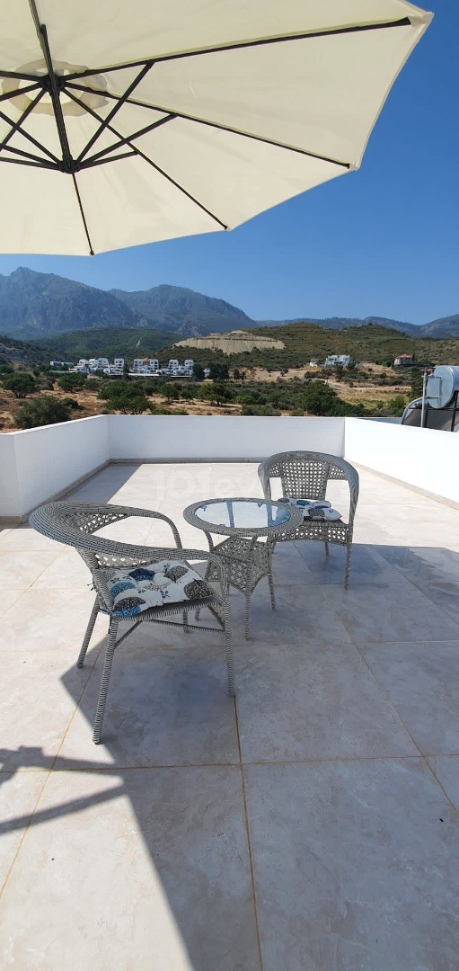 Penthouse zum Verkauf in Kyrenia Alsancak ** 