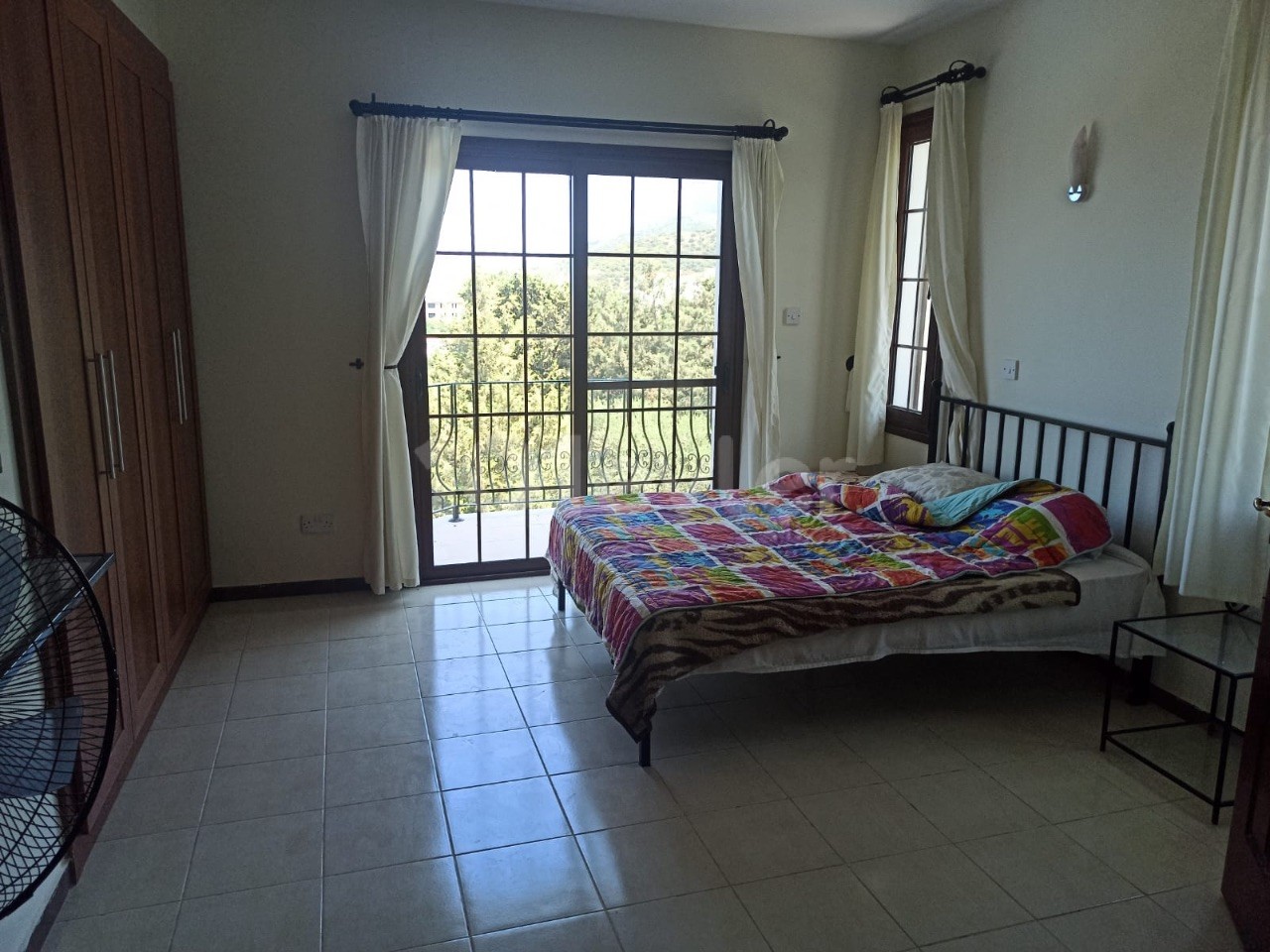 5 Bedroom Villa for Sale in Kyrenia Edremit ** 