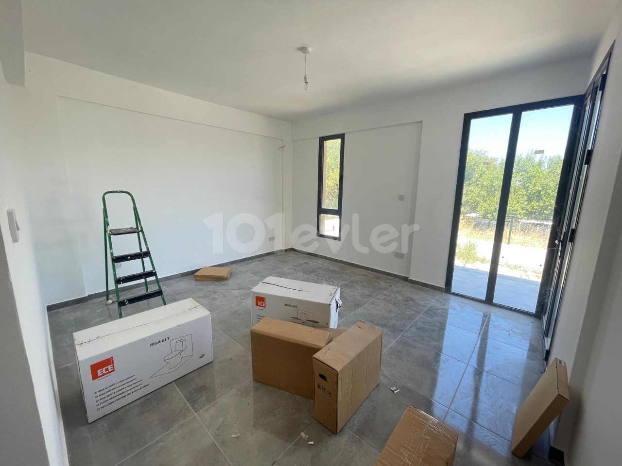 Girne Alsancak'ta Satılık 2+1 Villa