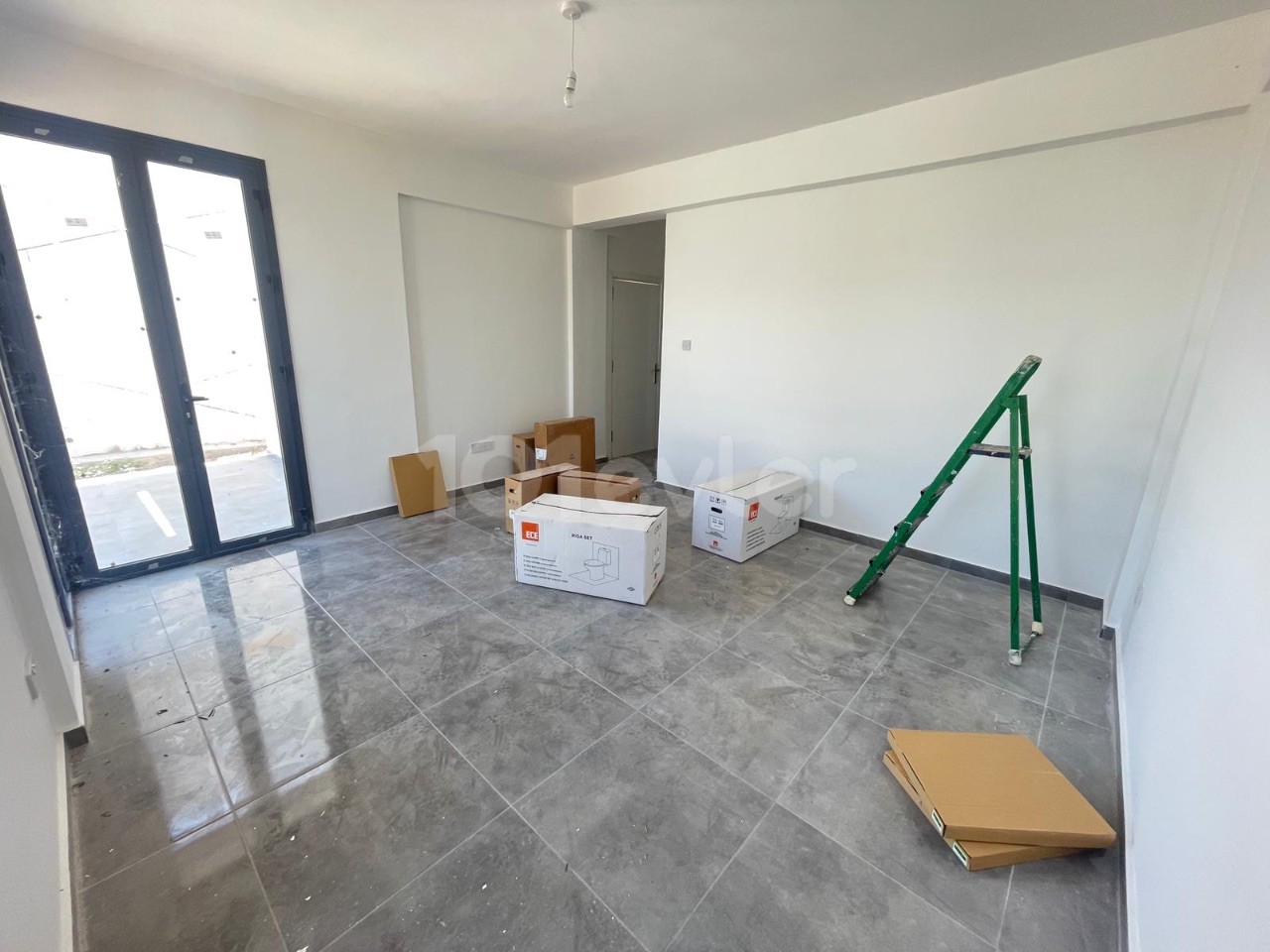 Girne Alsancak'ta Satılık 2+1 Villa