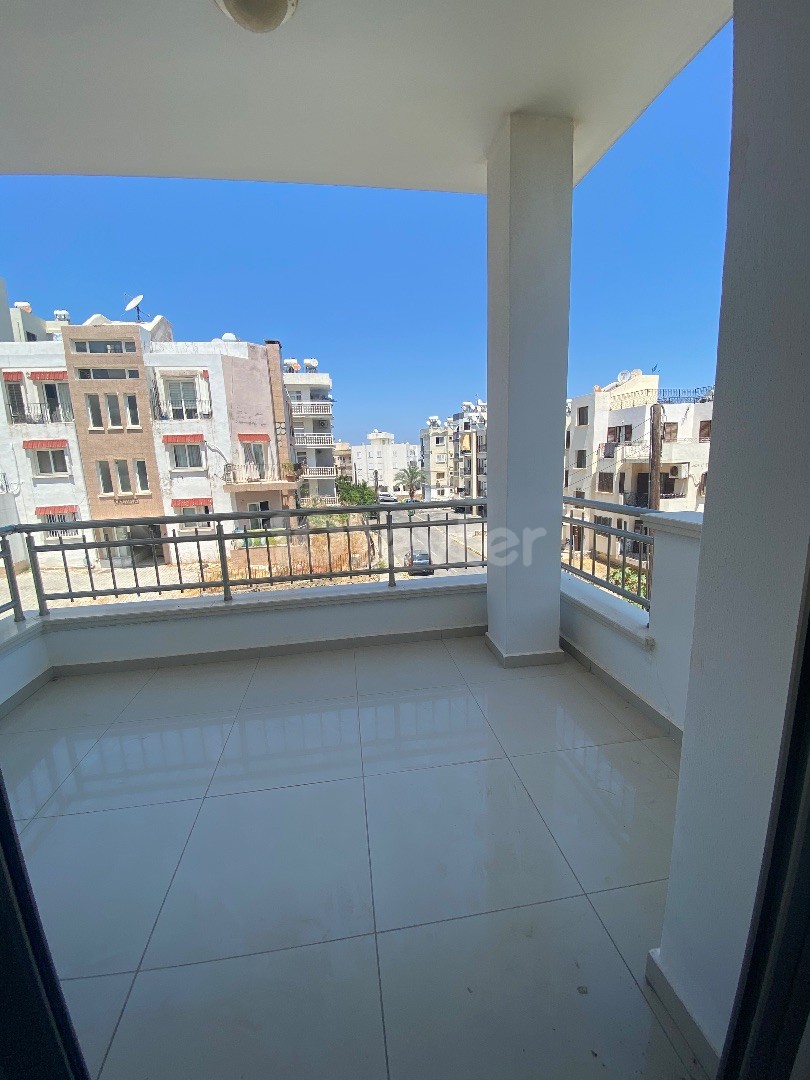 Girne Merkez'de Satılık 3+1 Daire /Flat For Sale in Kyrenia Center