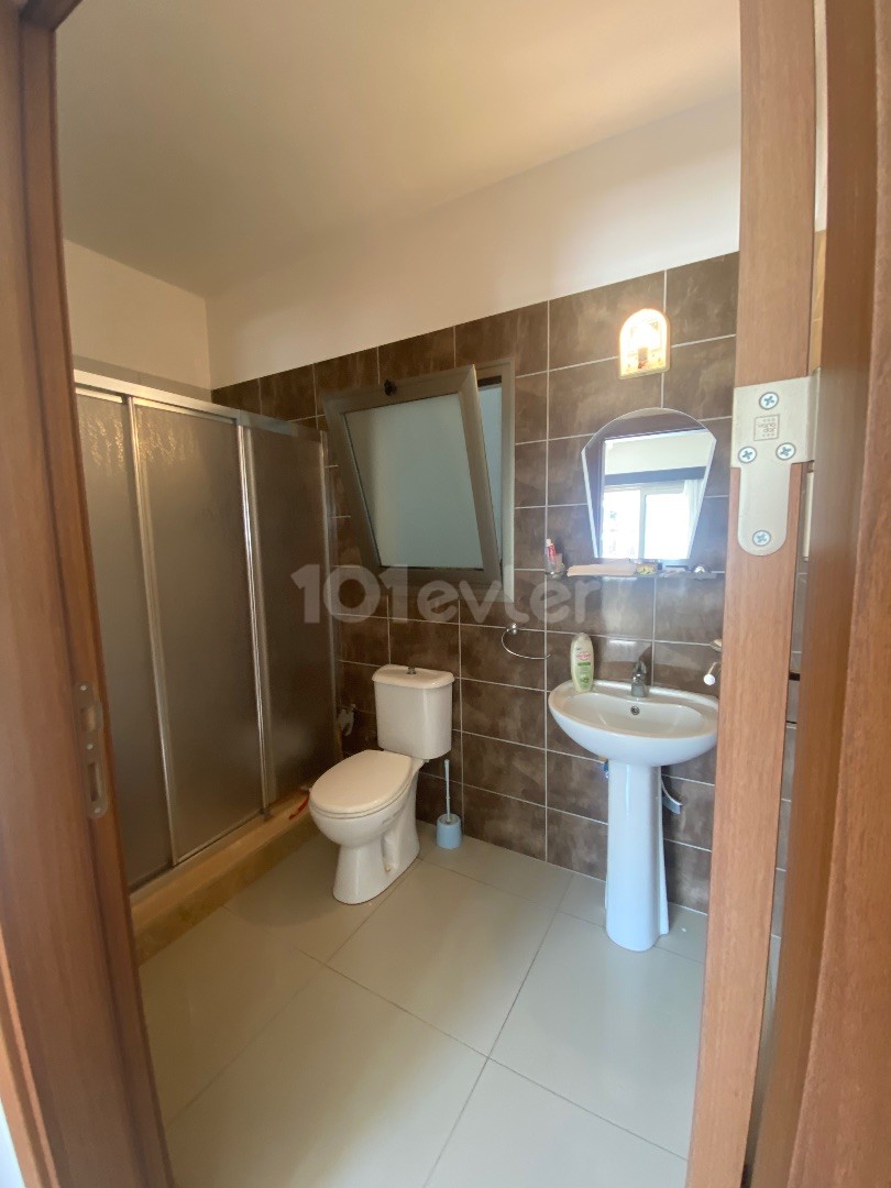 Girne Merkez'de Satılık 3+1 Daire /Flat For Sale in Kyrenia Center