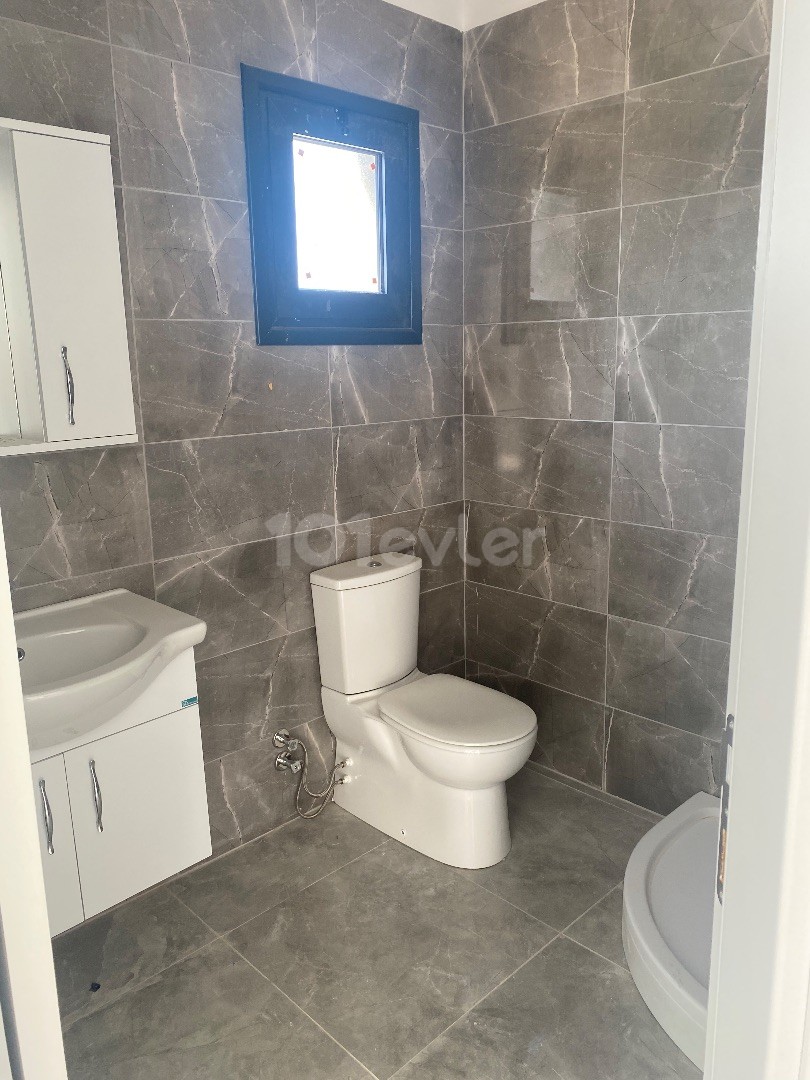 Furnished 1 + 1 Apartment for Rent in Kyrenia Karaoglanoglu ** 