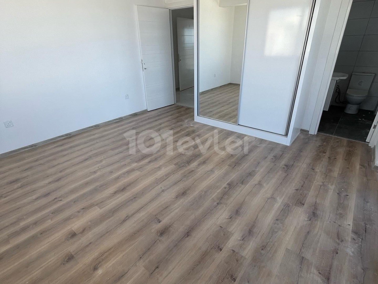 Flat For Sale in Girne Merkez, Kyrenia