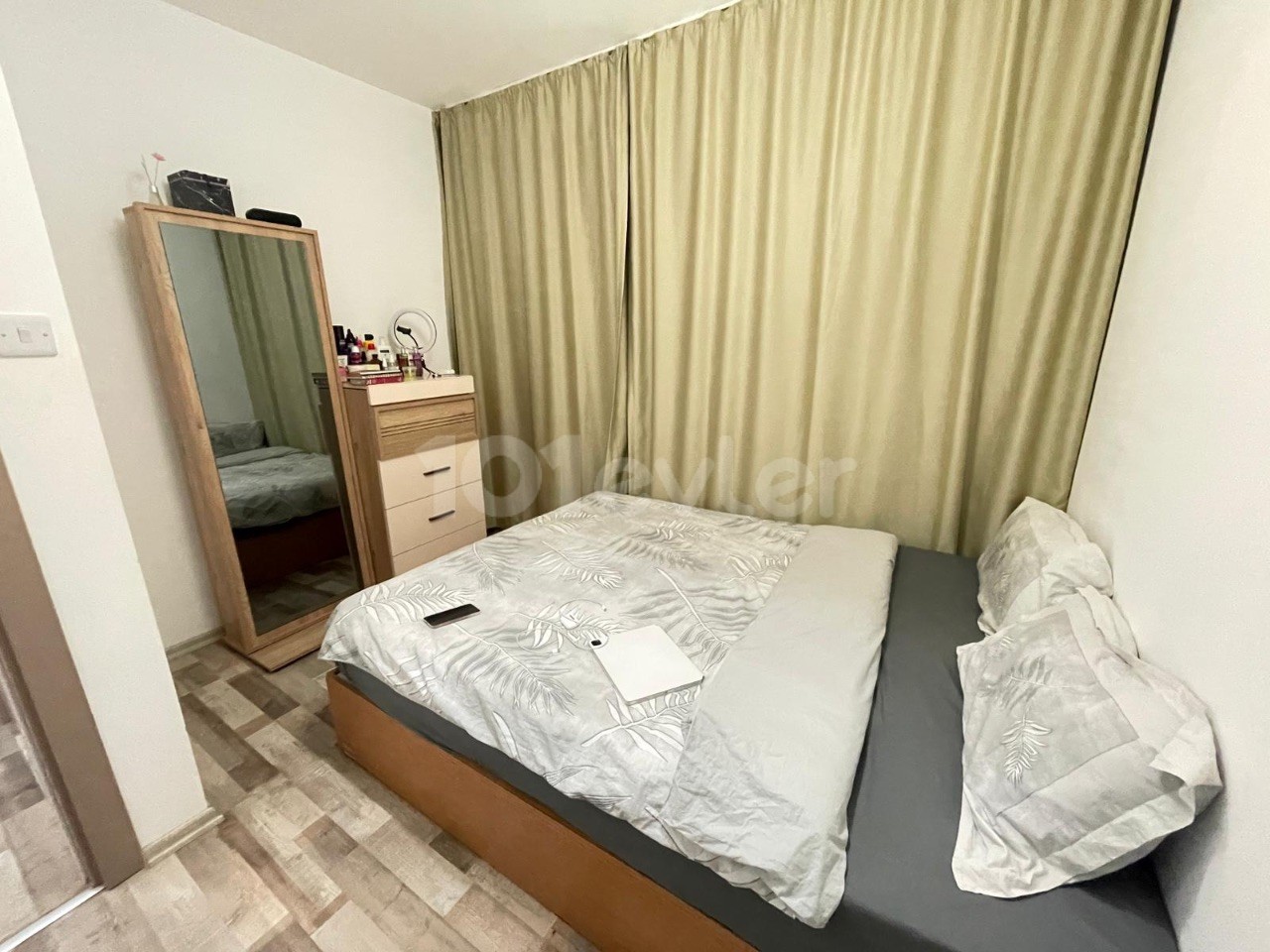 Zu verkaufen 2+1 Wohnung in Kyrenia Zentrum