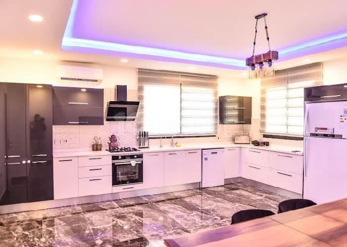 Girne Edremit'te Kiralık Villa