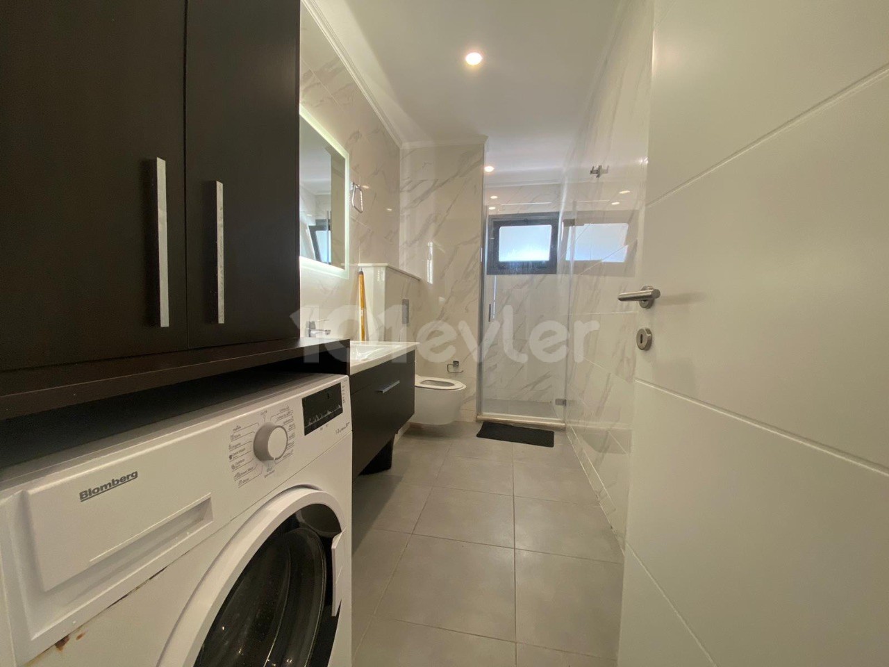 Flat To Rent in Girne Merkez, Kyrenia