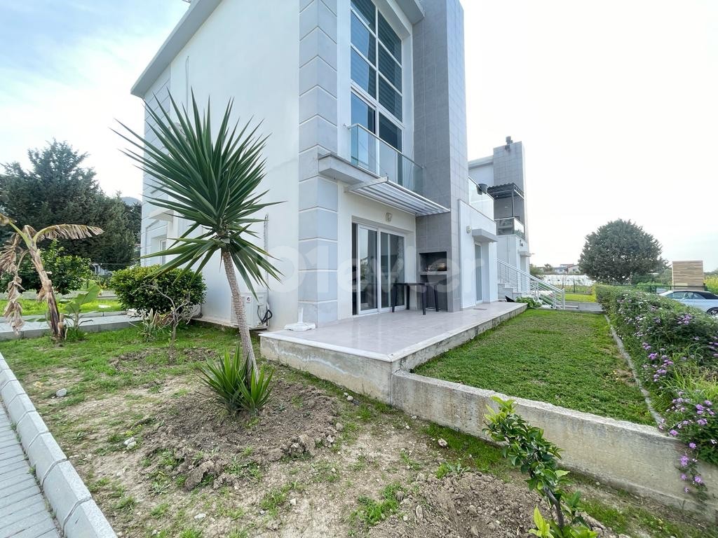 Flat For Sale in Karaoğlanoğlu, Kyrenia