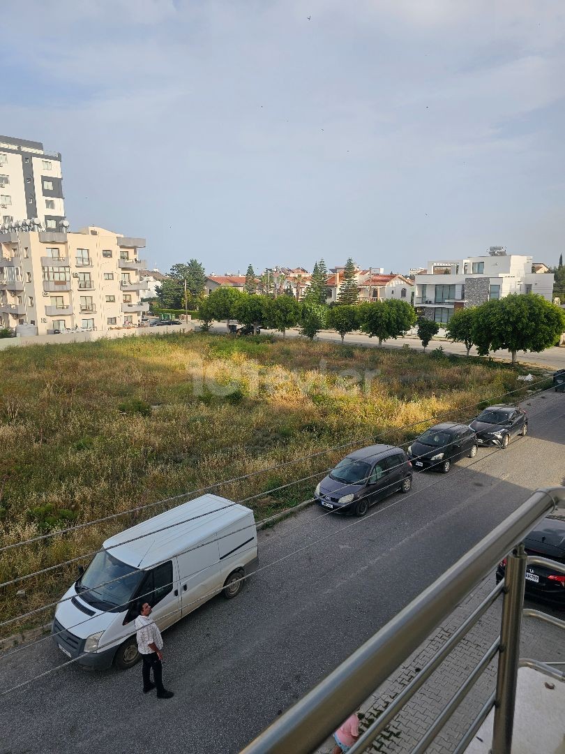 Eben Kaufen in Yeni Boğaziçi, Famagusta