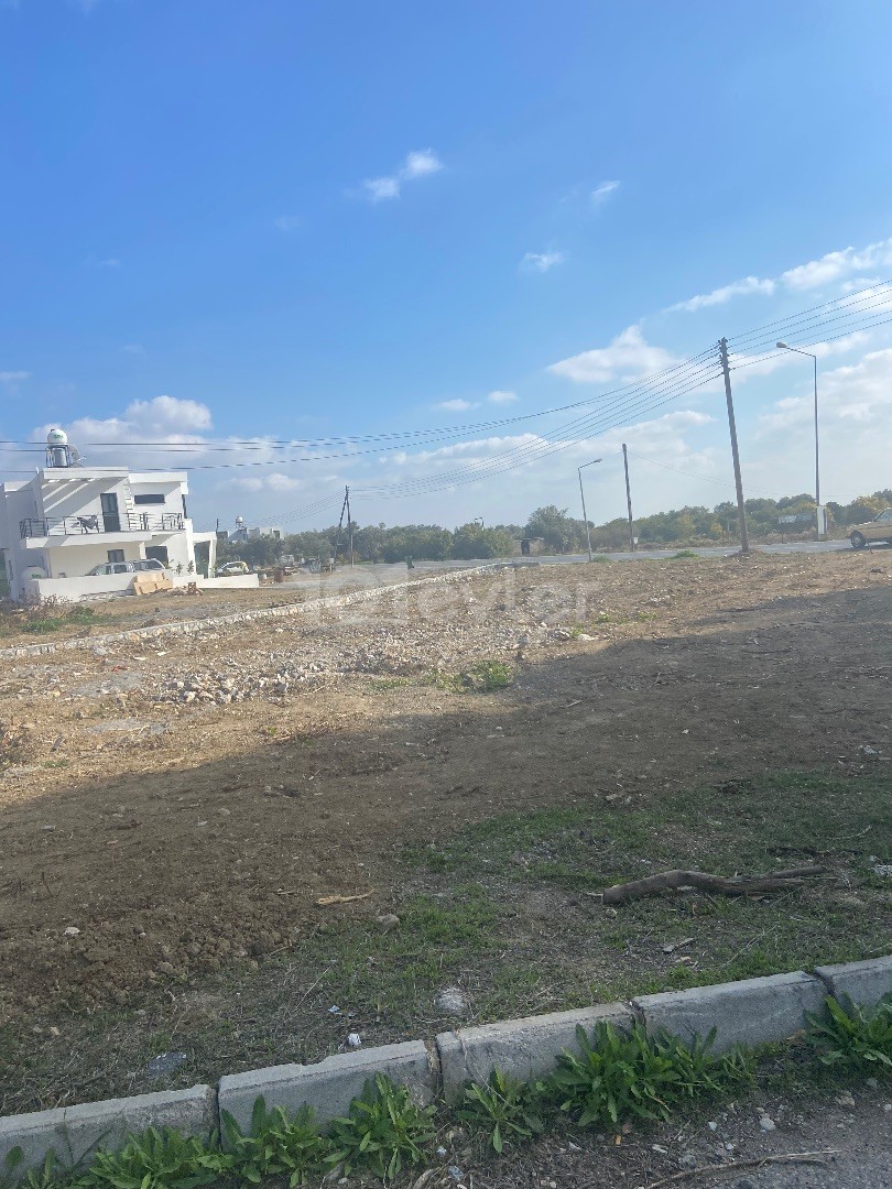 Turkish made land with commercial permit for sale in Kyrenia Bogaz region