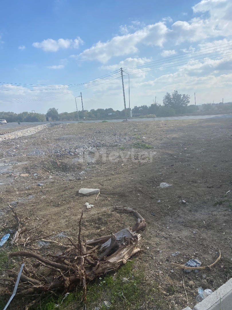 Turkish made land with commercial permit for sale in Kyrenia Bogaz region