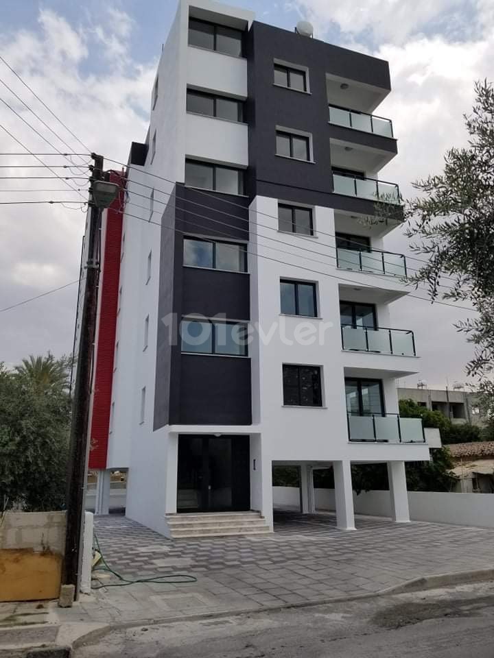 2+1 88m2 and 93m2 flats for sale behind Lefkosa Küçük Kaymaklı Reis market