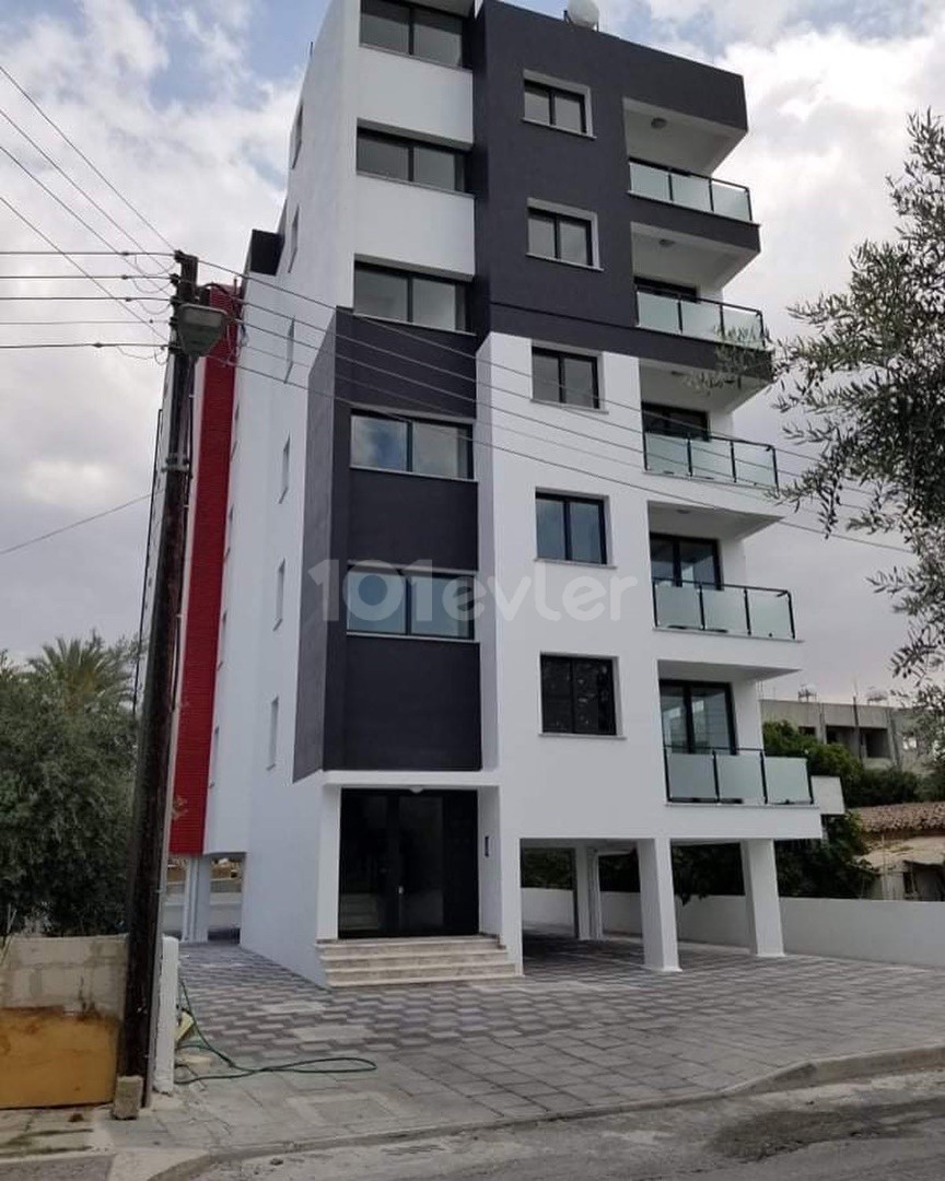2+1 88m2 and 93m2 flats for sale behind Lefkosa Küçük Kaymaklı Reis market