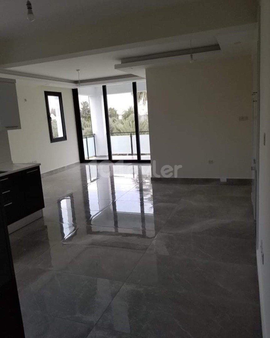 2+1 88m2 and 93m2 flats for sale behind Lefkosa Küçük Kaymaklı Reis market