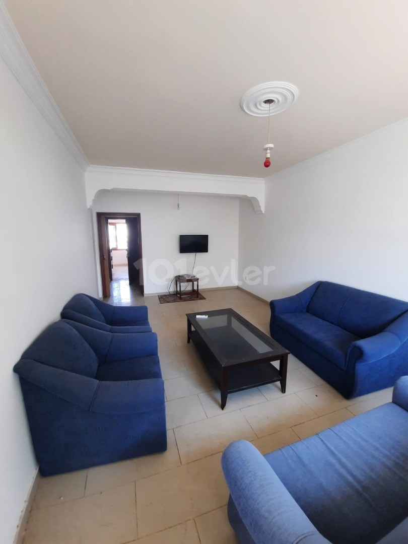 3+1 flat for sale in Nicosia Dumlupinar