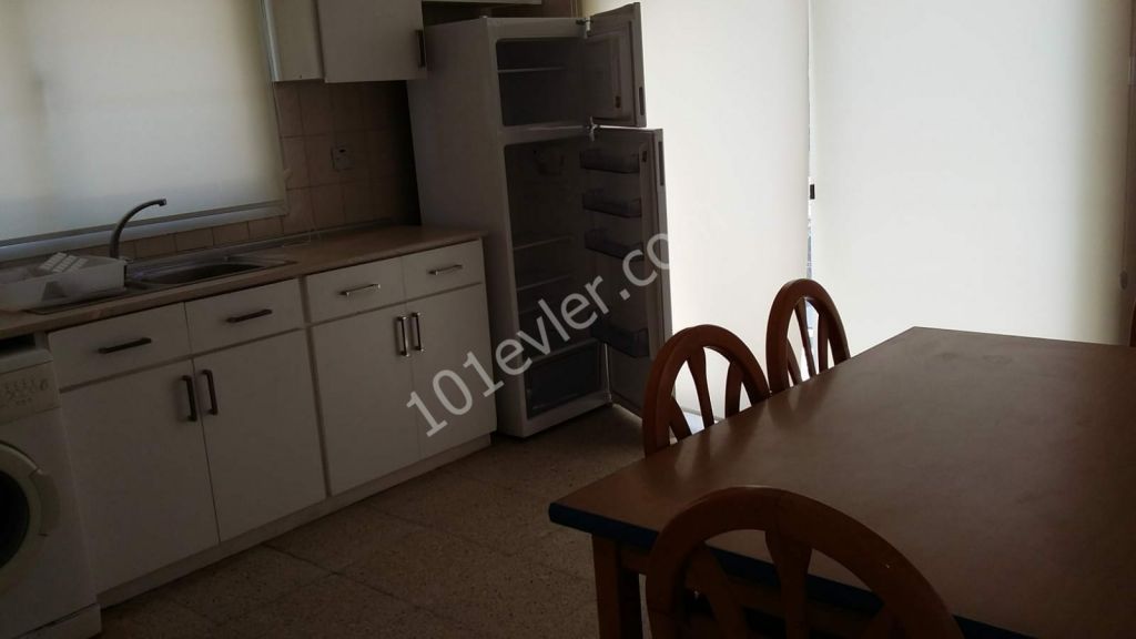 LEFKOŞA KÜÇÜK KAYMAKLIDA KİRALIK 3+1 DAİRE 