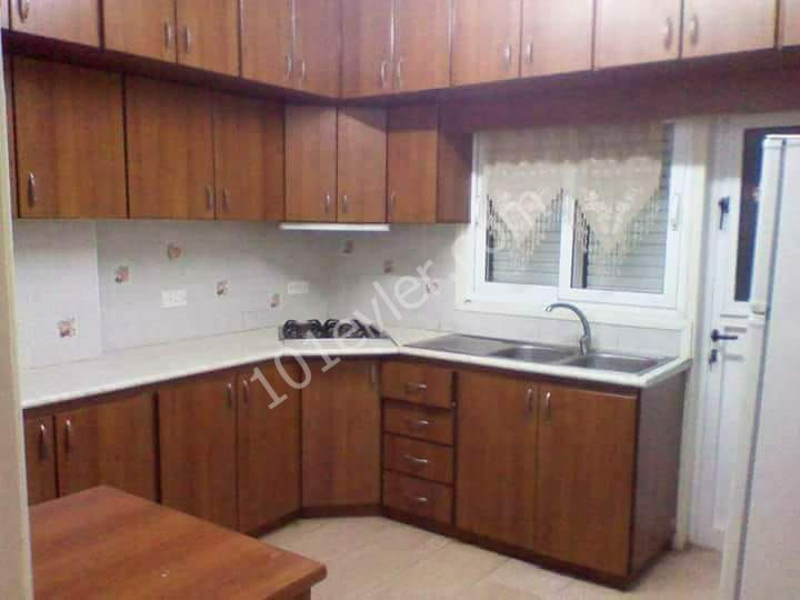 Flat To Rent in Küçük Kaymaklı, Nicosia