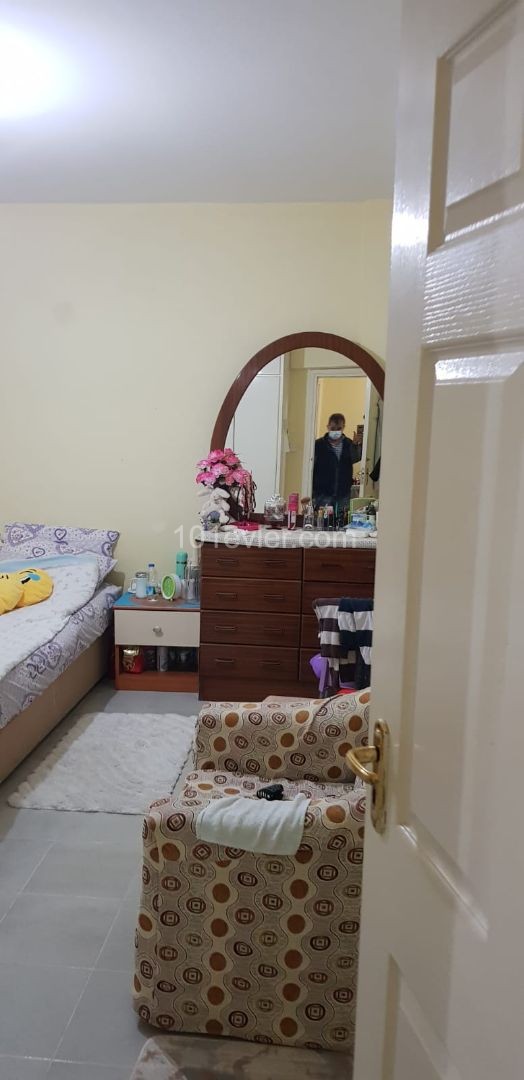 GİRNE MERKEZDE SATILIK 3+1 DAİRE