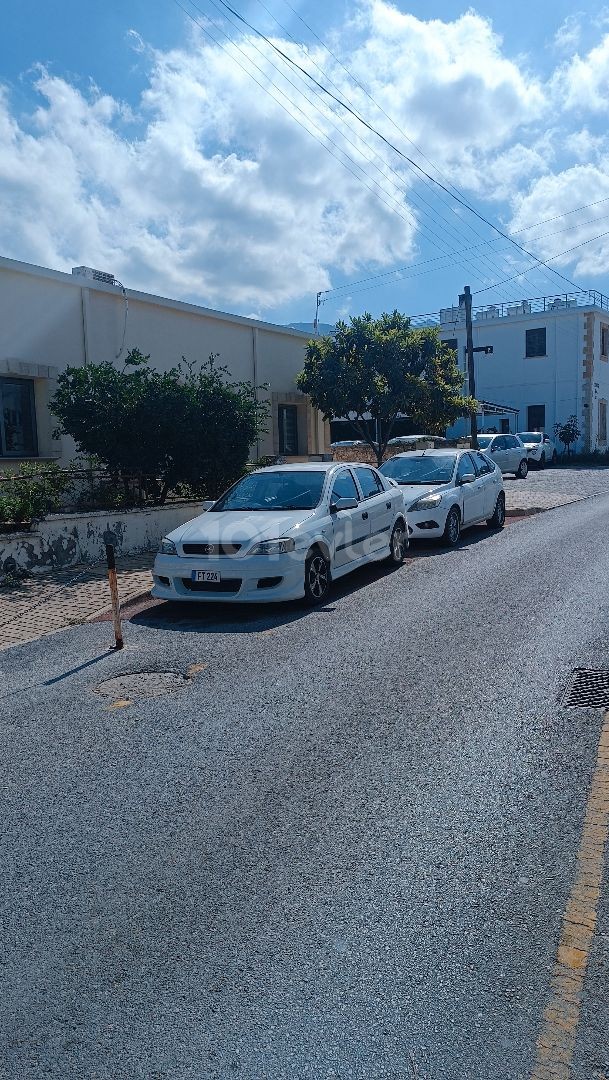 Girne Çarşı İçinde Ticari İzinli Satılık Mülk!