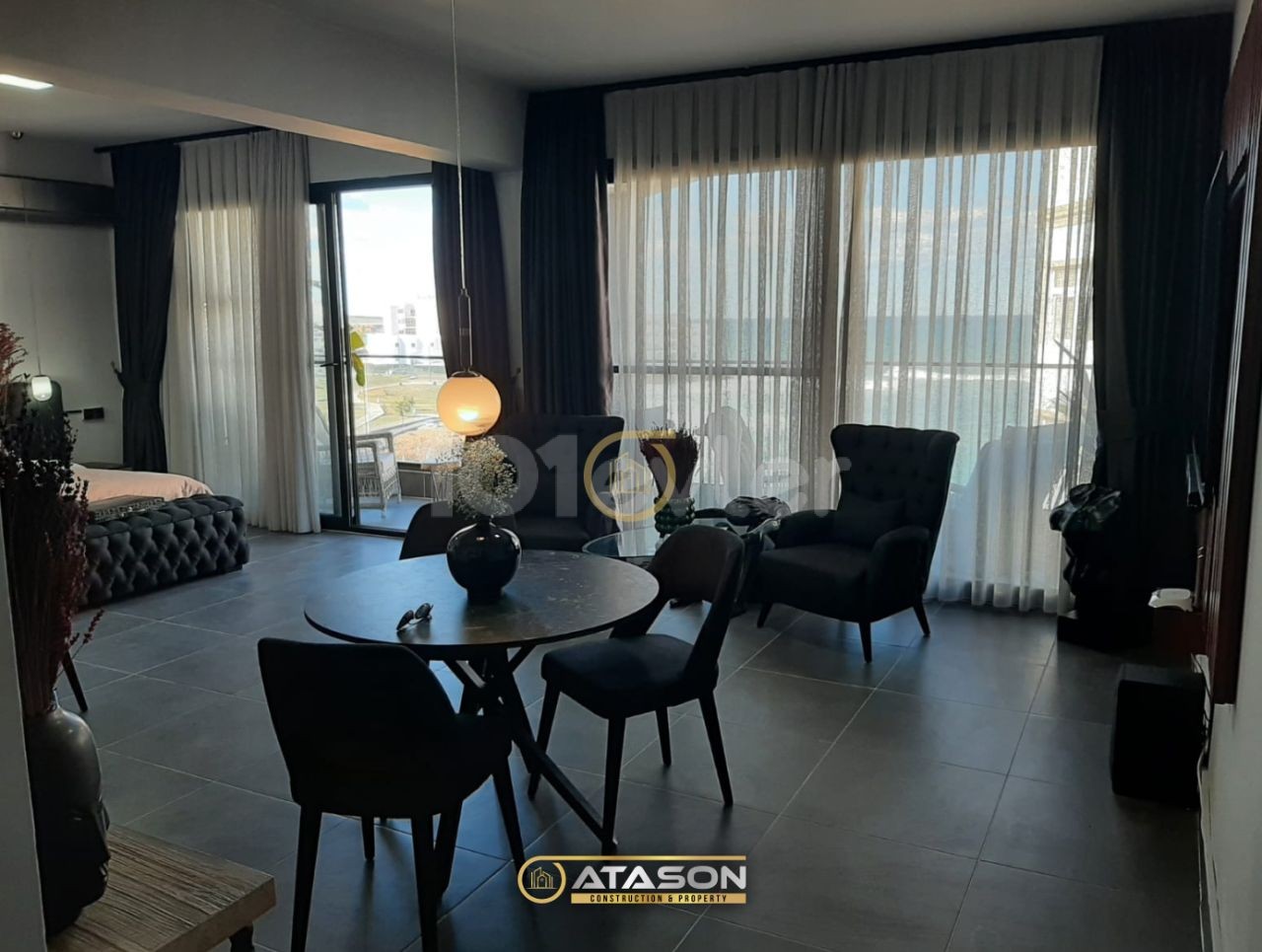 FULLY FURNISHED 1+1 LUXURY APARTMENT FOR DAILY RENT IN KYRENIA CENTER, SEAFRONT