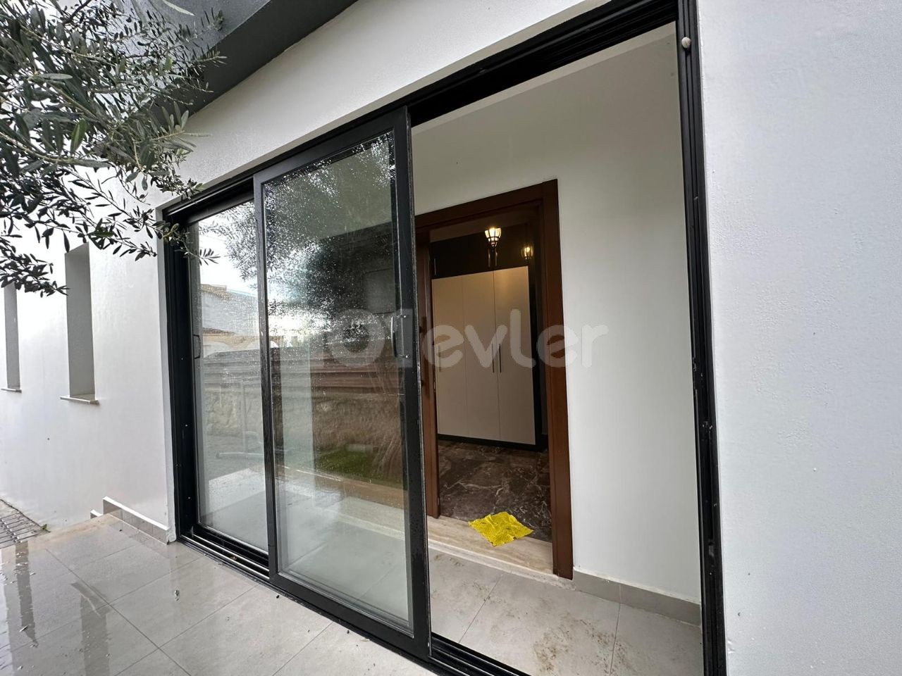 Luxury, very spacious 5+1 villa in Edremit/Karaoğlanoğlu