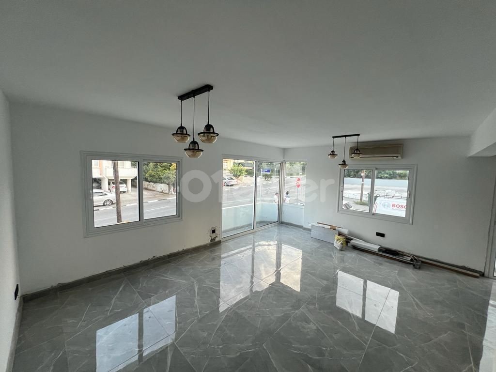 Very spacious 3+1 flat for sale in Kyrenia Center