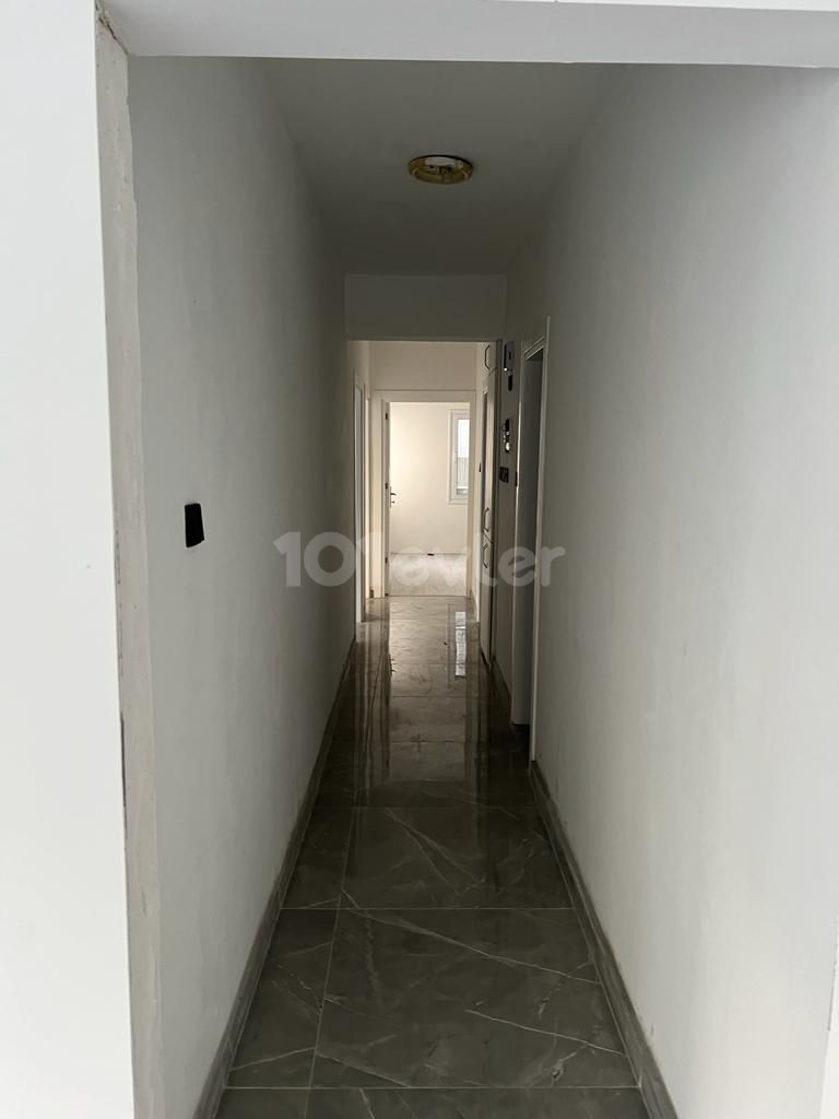 Very spacious 3+1 flat for sale in Kyrenia Center