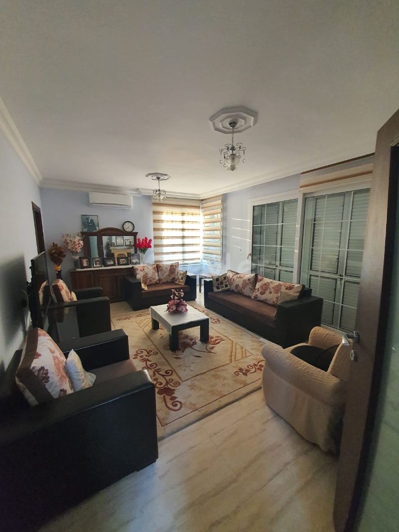 6+1 villa for sale in Catalkoy within 1 donum