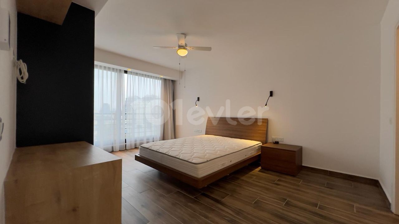 2+1 luxury flat for rent in Kyrenia center