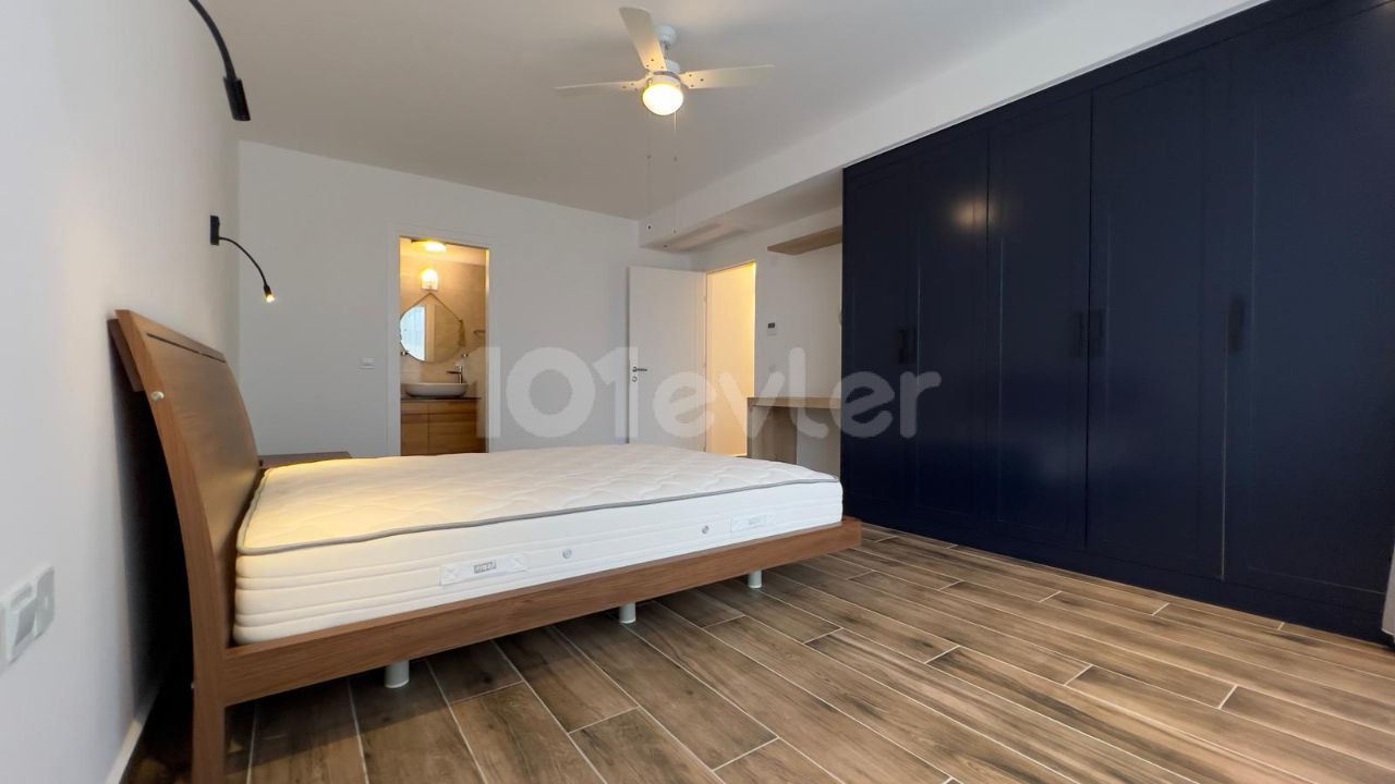 2+1 luxury flat for rent in Kyrenia center