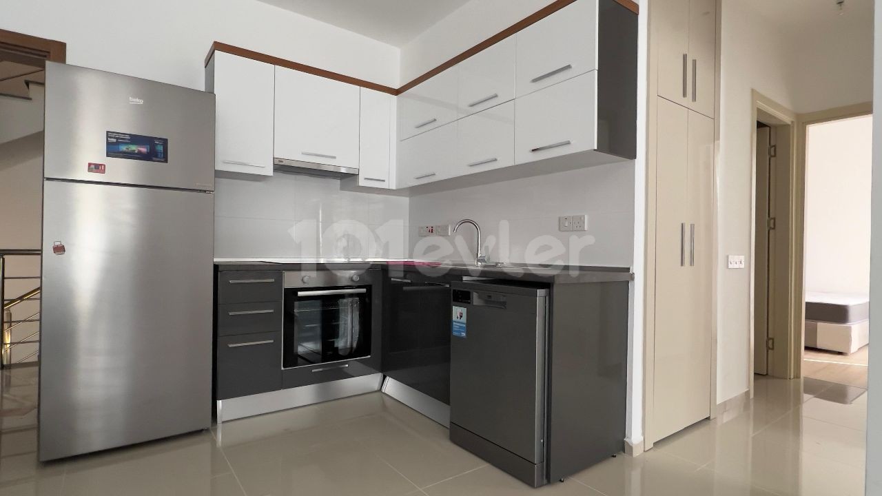 2+1 flat for rent in Kyrenia center