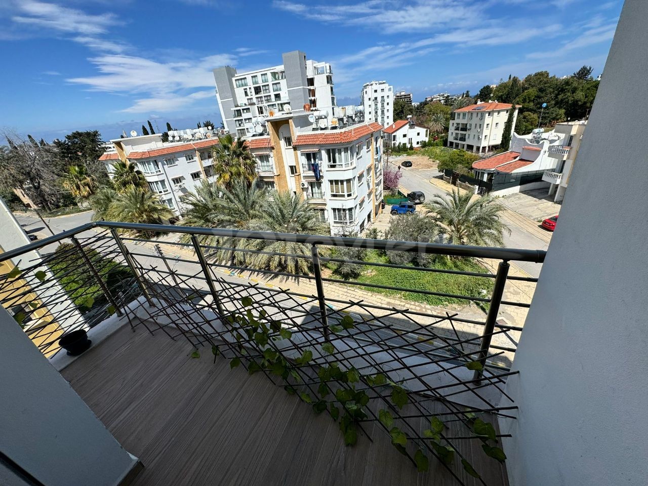 2+1 FULLY FURNISHED FLAT FOR RENT IN KYRENIA CENTER