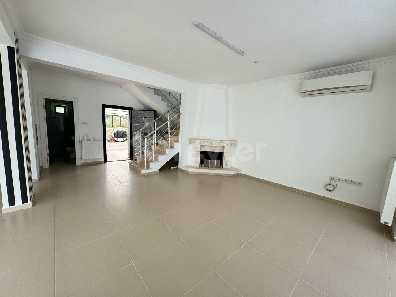 Villa To Rent in Edremit, Kyrenia