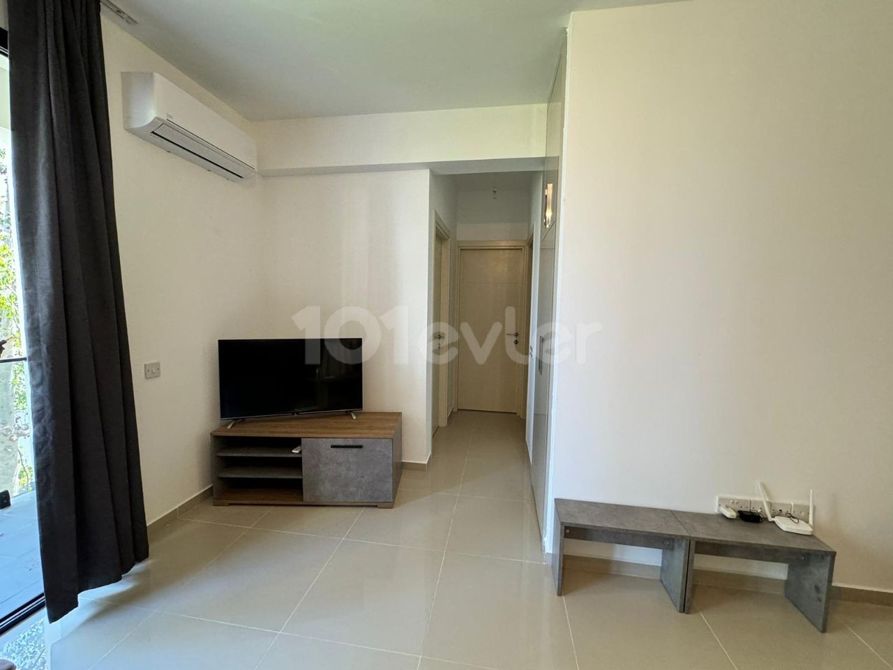 2+1 flat for rent in Kyrenia center