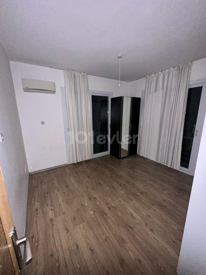 3+1 zum Verkauf in Gönyeli, Nikosia 155.000 STG / +90 533 864 20 03