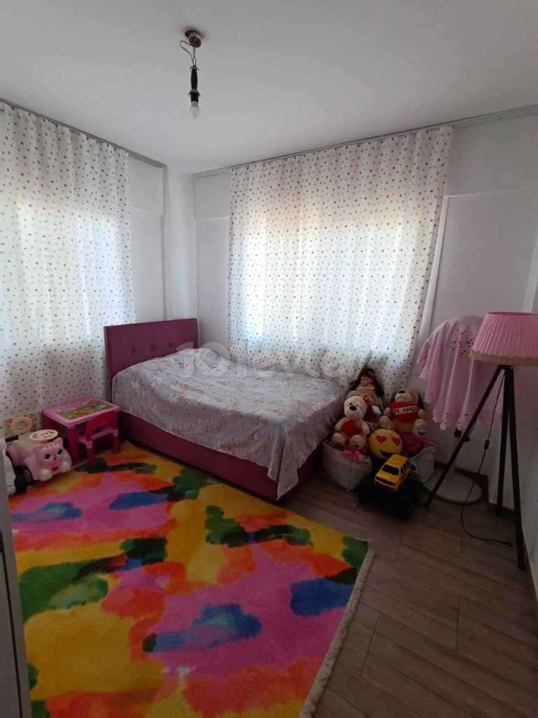 Girne merkez, Satılık 3+1 eşyalı daire 126.000£ / +905338202346