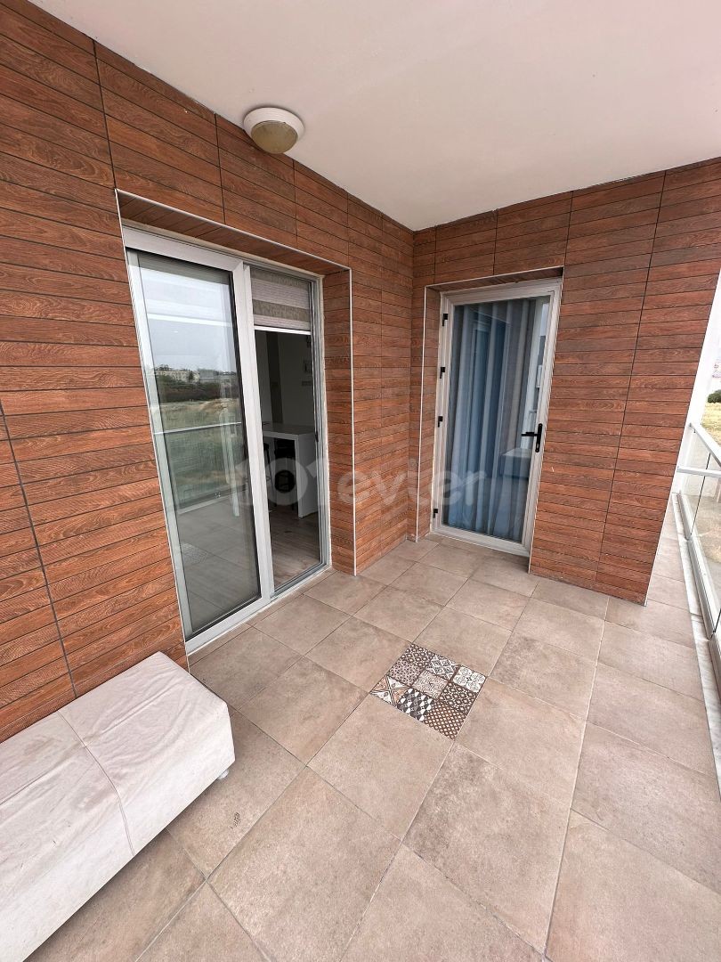 Nicosia Hamitköy, 3+1 Fully Furnished Flat for Rent 600 STG / +905338202346