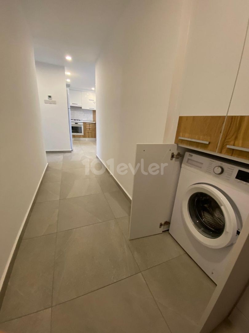 Kyrenia Alsancak, 2+1 Wohnung zu vermieten 750 STG / +905338202346