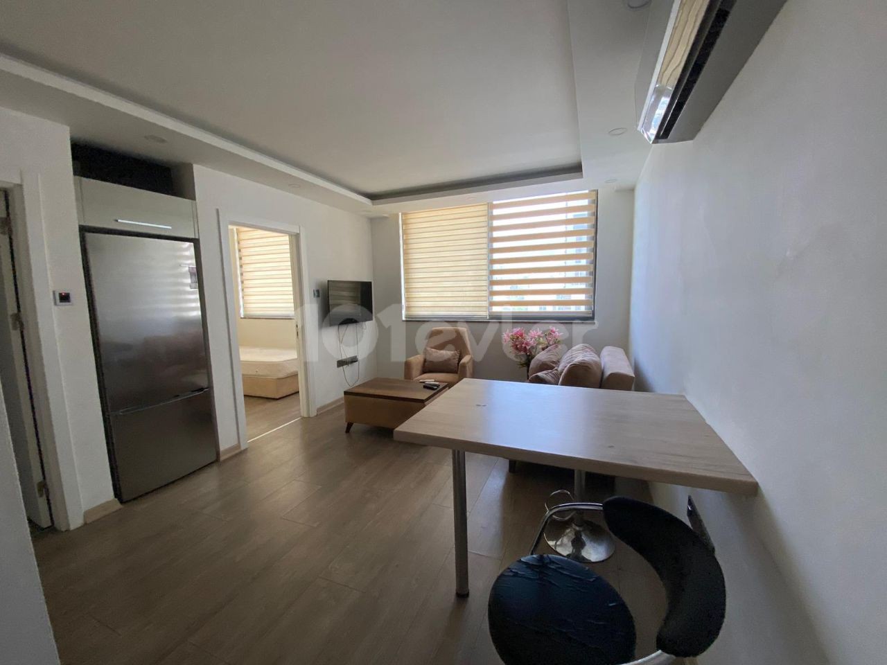 Kyrenia Center, 1+1 Flat for Rent 400 STG / +905338202346