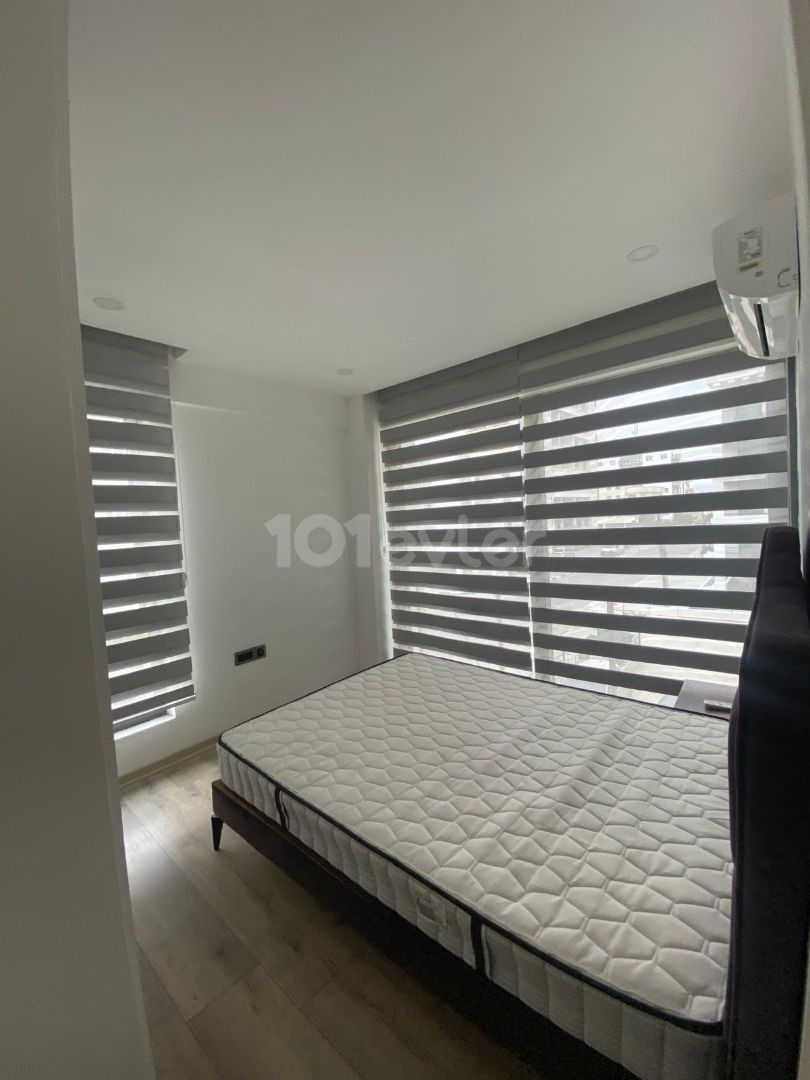 Kyrenia Center, 2+1 Flat for Rent 550 STG / +905338202346