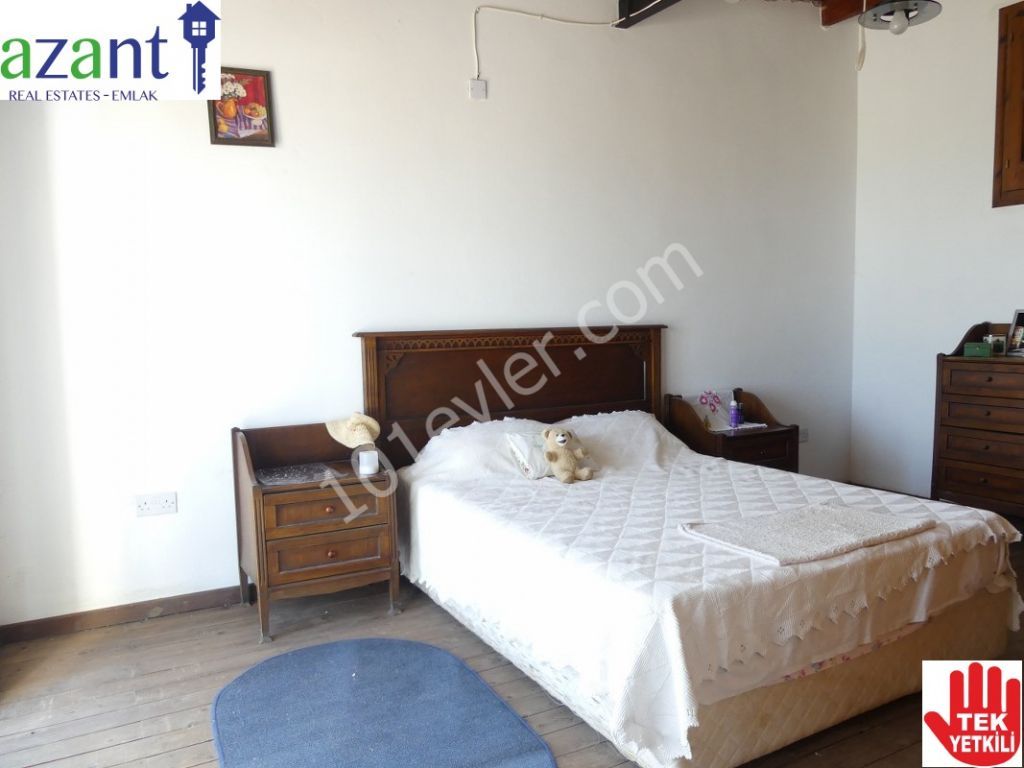 2 BEDROOM VILLAGE HOUSE IN KARSIYAKA